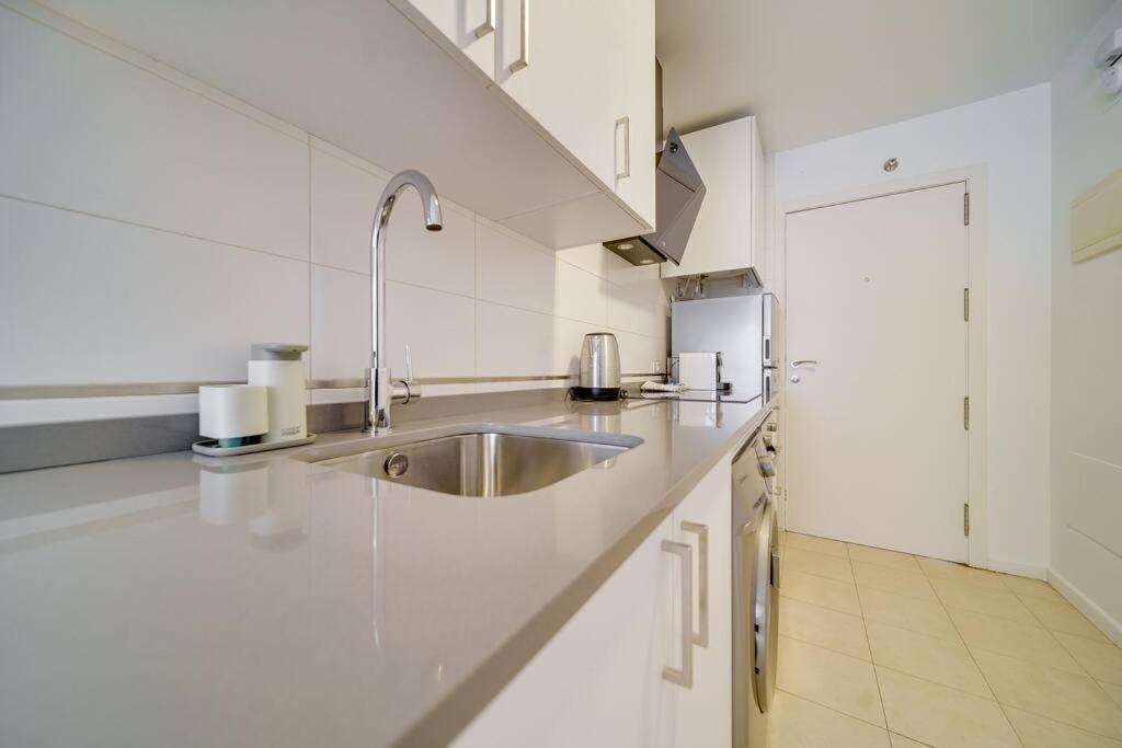 Sophisticated Studio In The Center Of Màlaga Exteriér fotografie